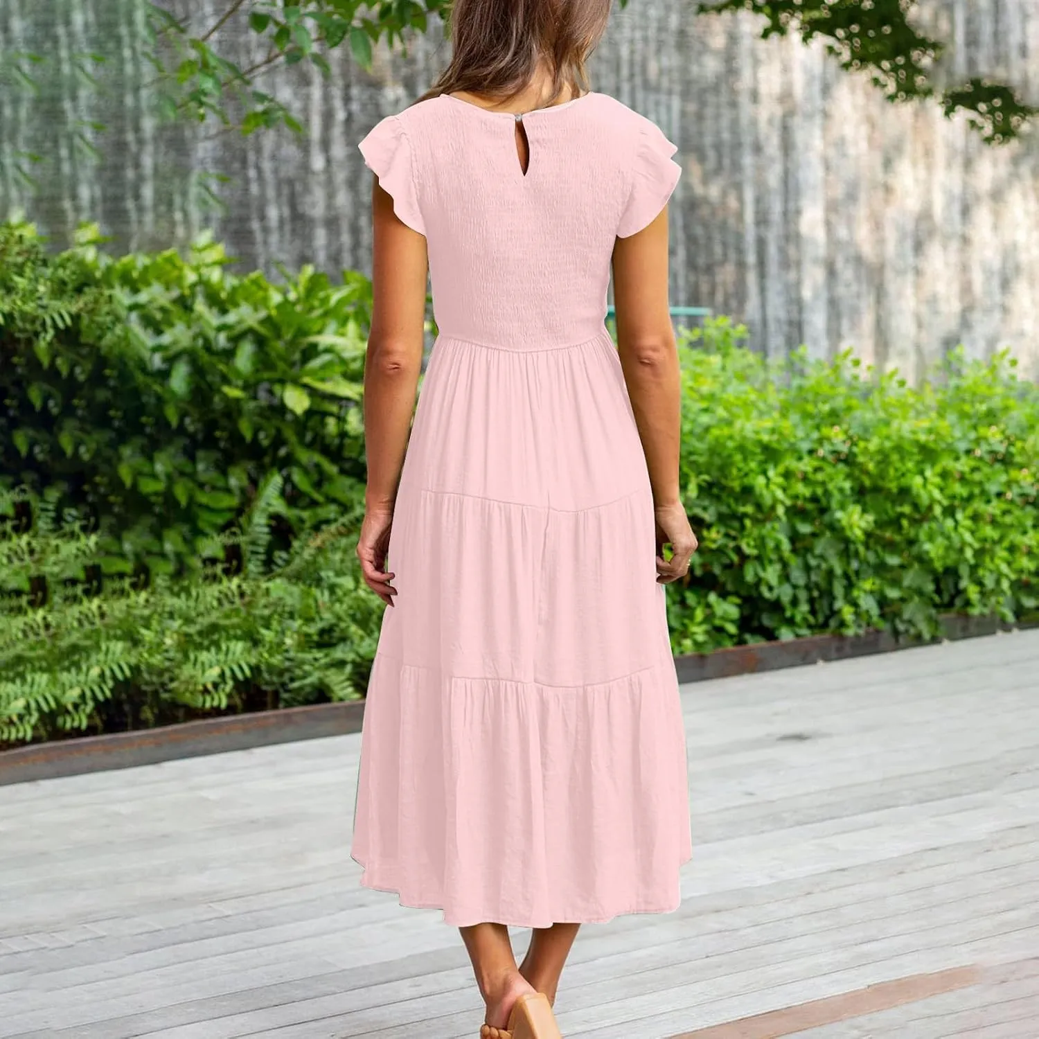 Long Flowy Dress for Women Cap Sleeve Smocked Maxi Dress A Line Wedding Guest Dresses Round Neck Tiered Sundress